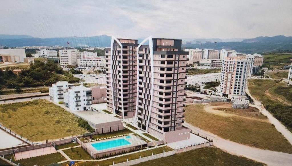 Newly built apartments 4+1 Mersin - Yenişehir