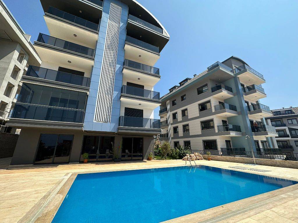 Wohnung in ruhiger Lage mit Hallenbad in Alanya - Oba