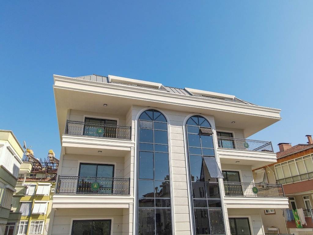 Newly built 5-room apartment Alanya - Center