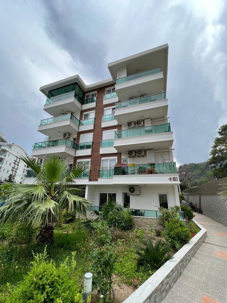 Furnished apartment in a quiet location Antalya Konyaaltı - bargain price