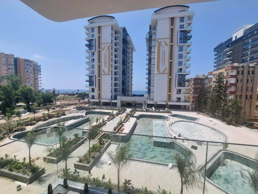 Furnished 2-room apartment directly on the beach with sea view Alanya - Mahmutlar