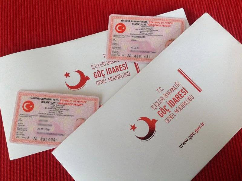 Türkiye’de ikamet nasıl alınır? Gelecekteki mülk sahipleri için pratik bir rehber